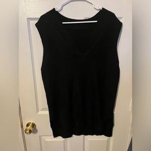 Over sized sweater vest